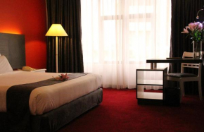 Отель Grand Riverview Hotel  Кота-Бару